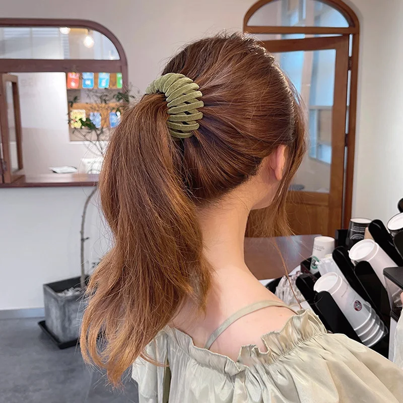 19 Style New Plastic Hair Claws For Women Girls Fashion Horsetail Hair Clips Bun Bird Nest Expanding Hairpins Hair Accessories
19 Style New Plastic Hair Claws For Women Girls Fashion Horsetail Hair Clips Bun Bird Nest Expanding Hairpins Hair Accessories