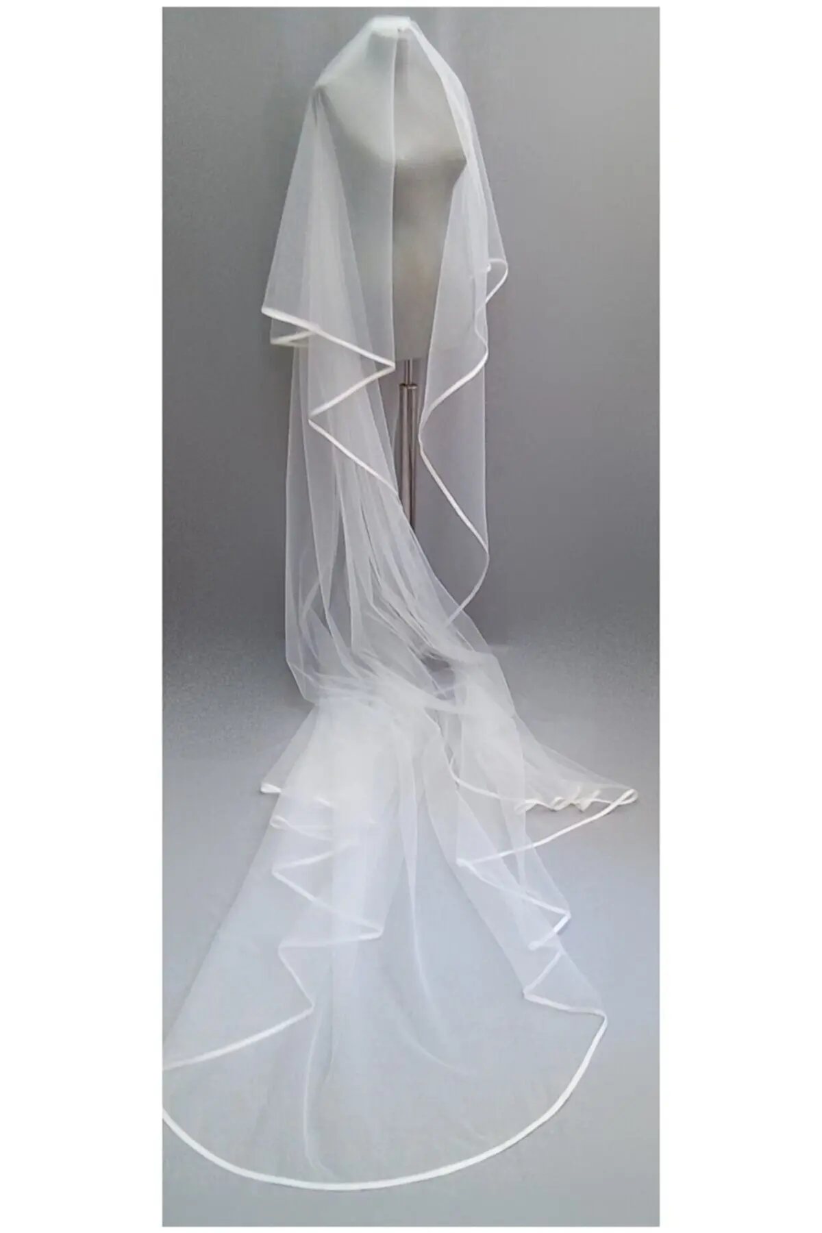 2022 new Long Satin Piping Off White 3 Mt Tall Imagine Tulle Wedding Veils Adana Prom Wedding Bridal Accessory Marriage
2022 new Long Satin Piping Off White 3 Mt Tall Imagine Tulle Wedding Veils Adana Prom Wedding Bridal Accessory Marriage