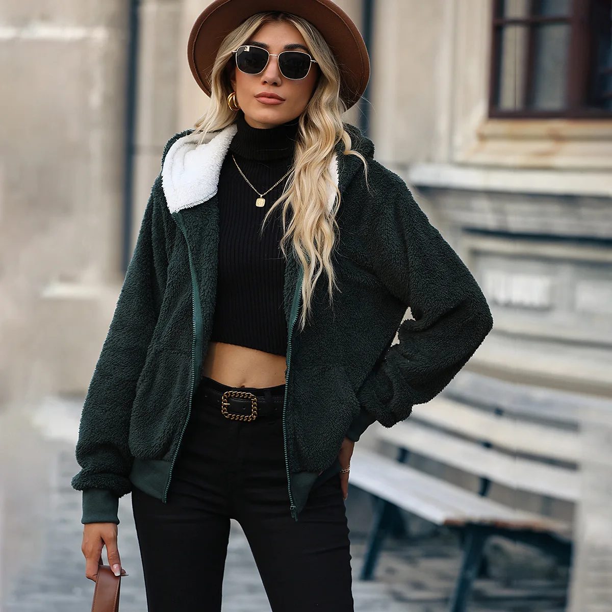 Double-sided Plush Zipper Coat for Women Autumn Winter Long Sleeve Women Jacket Fluff Fur Warm Coat with Pocket Christmas Hoodie
Double-sided Plush Zipper Coat for Women Autumn Winter Long Sleeve Women Jacket Fluff Fur Warm Coat with Pocket Christmas Hoodie