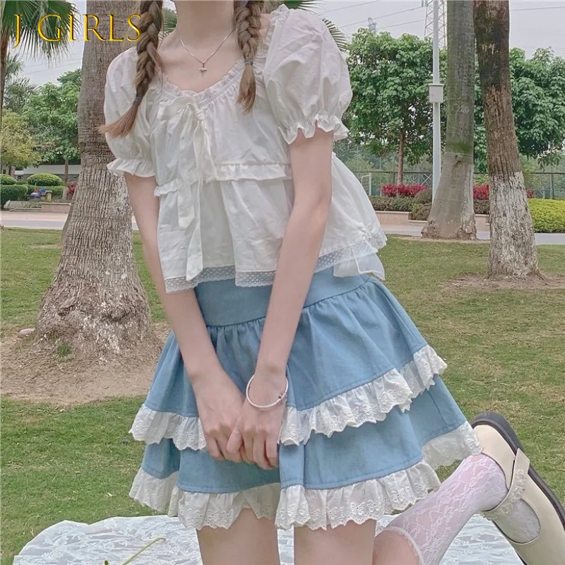J GIRLS Summer Kawaii Lolita Blouse Women Solid Japanese Style Elegant Sweet Blouse Casual Puff Sleeve Top for Women New
J GIRLS Summer Kawaii Lolita Blouse Women Solid Japanese Style Elegant Sweet Blouse Casual Puff Sleeve Top for Women New