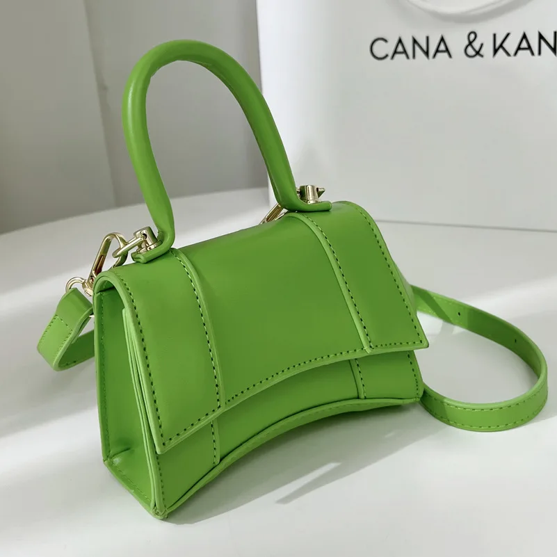 Luxury Designer Handbag and Purses Small Crossbody Bags for Women Luxury Bag Woman Women's Bag 2022 Trend Female Handbags Flap
Luxury Designer Handbag and Purses Small Crossbody Bags for Women Luxury Bag Woman Women's Bag 2022 Trend Female Handbags Flap