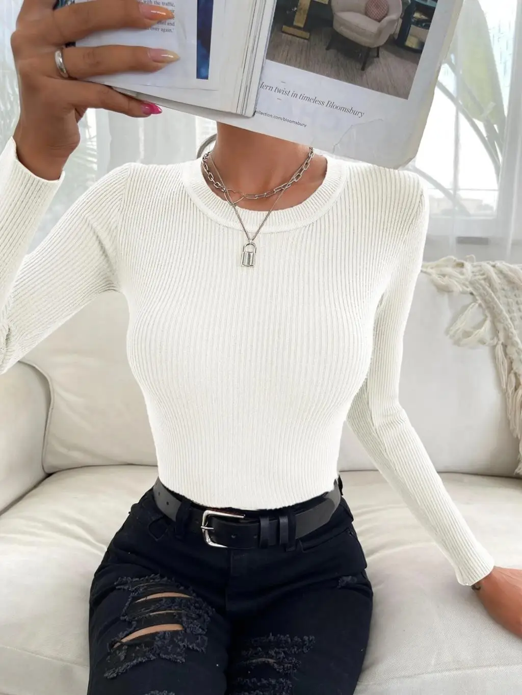 2023 Fashion Autumn Winter Women Long Sleeve Crew Neck Slim Ribbed Knit Pull Sweater Korean Pullover Luxury Tops Clothes
2023 Fashion Autumn Winter Women Long Sleeve Crew Neck Slim Ribbed Knit Pull Sweater Korean Pullover Luxury Tops Clothes