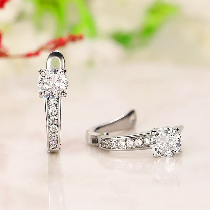 New Classic U Hoop Earrings Women Wedding Earrings White Cubic Zirconia Gorgeous Low-key Lady's Loop Accessories New Jewelry
New Classic U Hoop Earrings Women Wedding Earrings White Cubic Zirconia Gorgeous Low-key Lady's Loop Accessories New Jewelry