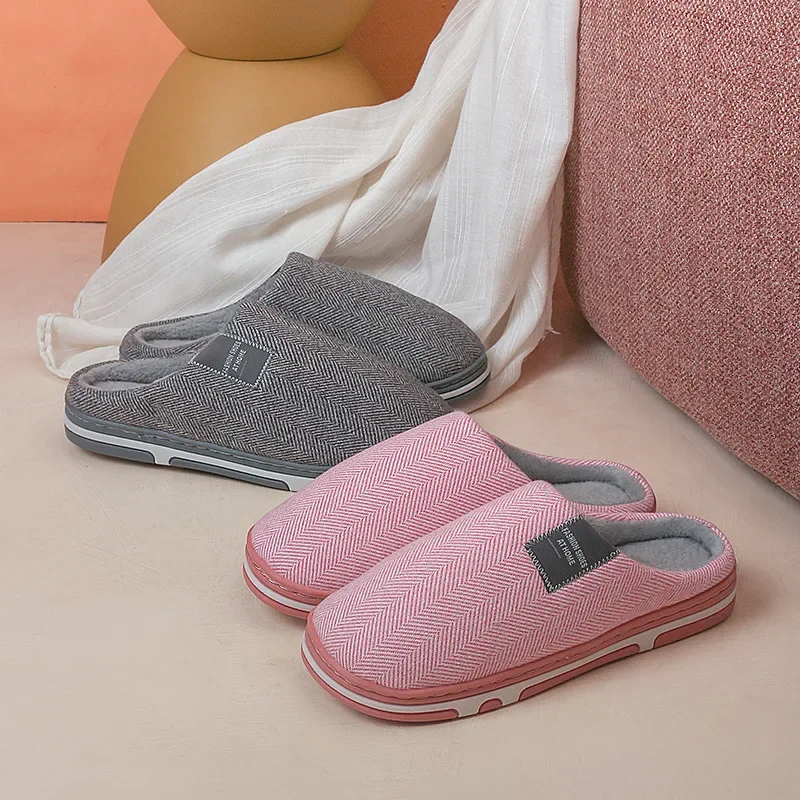 Новинка 2023, зимние теплые домашние тапочки для пар, спальня, мультяшный рисунок, не скользящие, унисекс, хлопковые домашние тапочки 
Новинка 2023, зимние теплые домашние тапочки для пар, спальня, мультяшный рисунок, не скользящие, унисекс, хлопковые домашние тапочки