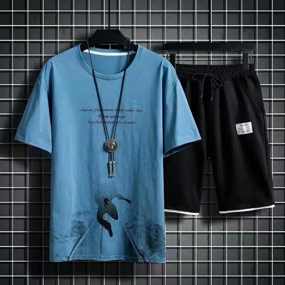 Short Sleeve Activewear Road Printed T-shirt Shorts Loose Men Sportswear Set for Daily Wear
Short Sleeve Activewear Road Printed T-shirt Shorts Loose Men Sportswear Set for Daily Wear