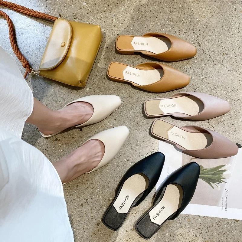 Summer Elegant Women Mules Pvc Jelly Shoes Solid Ladies Slippers Outdoor Square Heel Pointed Toe Casual Fashion Female Concise
Summer Elegant Women Mules Pvc Jelly Shoes Solid Ladies Slippers Outdoor Square Heel Pointed Toe Casual Fashion Female Concise