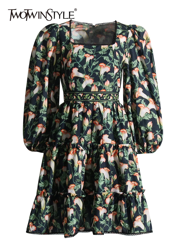 TWOTWINSTYLE Print Colorblock Dress For Women Square Collar Puff Sleeve High Waist Vintage Mini Dresses Female Clothing New 2022
TWOTWINSTYLE Print Colorblock Dress For Women Square Collar Puff Sleeve High Waist Vintage Mini Dresses Female Clothing New 2022