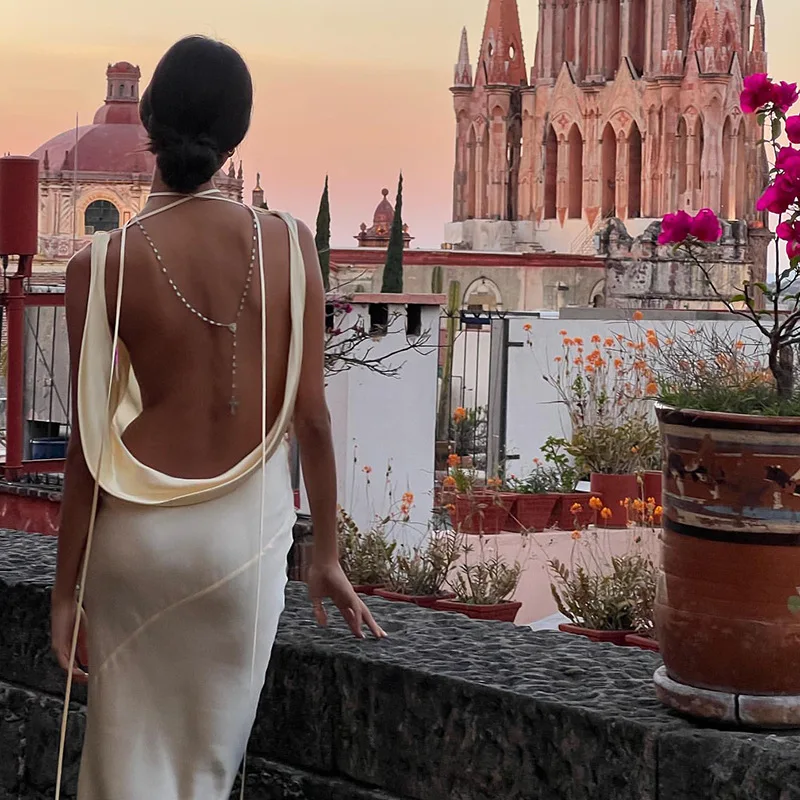 BoozRey Elegant Sexy Backless Robe Dress for Women Summer Spaghetti Strap Bandage Evening Dresses Party Club Solid Mermaid Dress
BoozRey Elegant Sexy Backless Robe Dress for Women Summer Spaghetti Strap Bandage Evening Dresses Party Club Solid Mermaid Dress