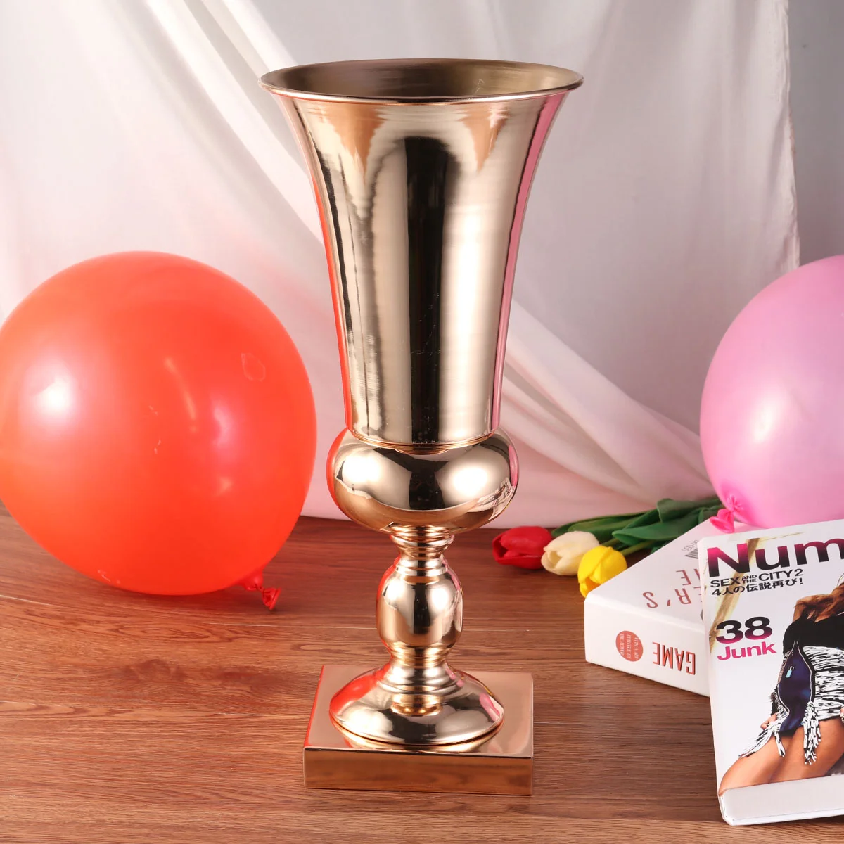 Metal Iron Decoration Vase Large Festive Props Road Lead Desktop Center Creative Vase for Wedding Table Home (Golden)
Metal Iron Decoration Vase Large Festive Props Road Lead Desktop Center Creative Vase for Wedding Table Home (Golden)