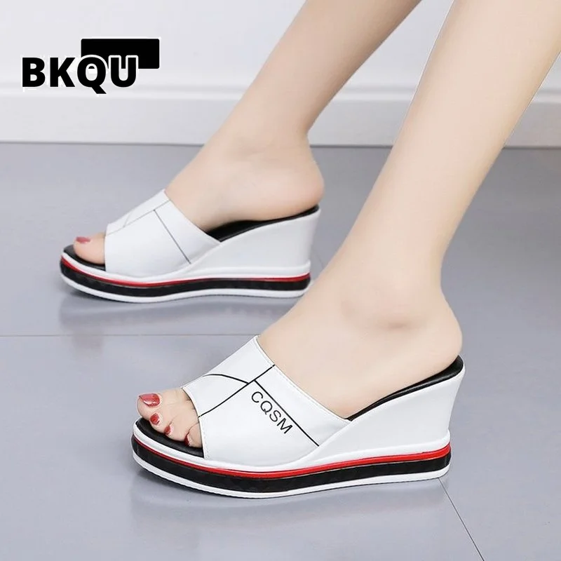 BKQU 2022 New Summer Slides Women's Wedges Slippers Slip-On Shoes Woman Peep Toe High Heels Platform Sandals Ladies
BKQU 2022 New Summer Slides Women's Wedges Slippers Slip-On Shoes Woman Peep Toe High Heels Platform Sandals Ladies