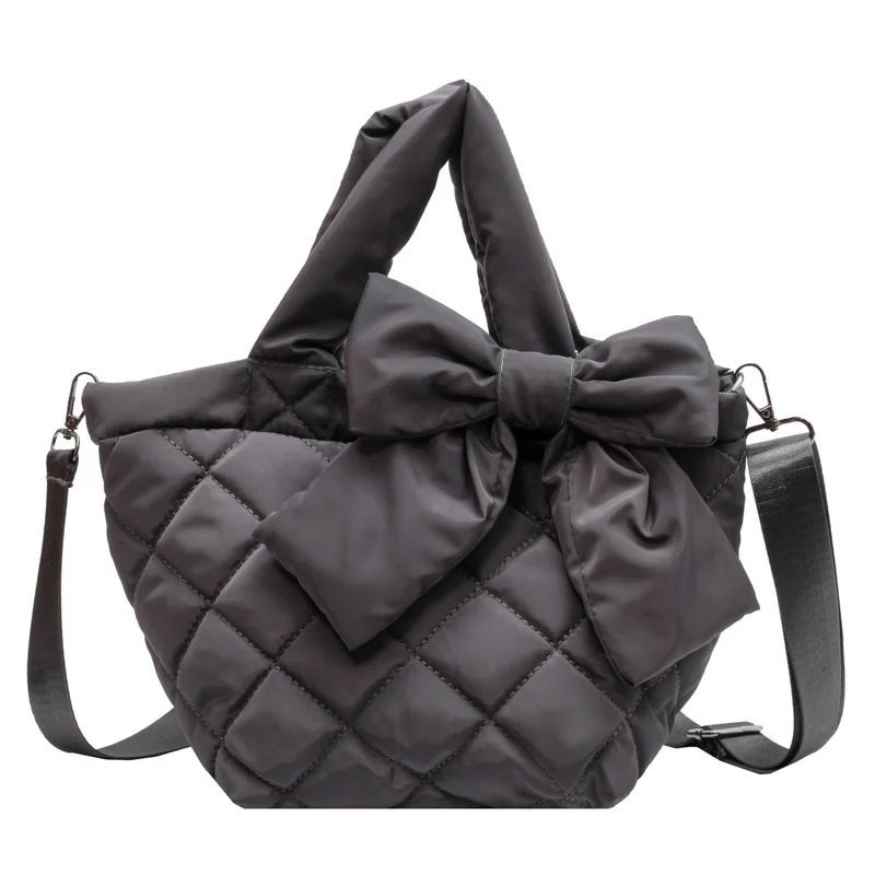 Сумка на плечо из ткани Оксфорд с бантом для женщин, повседневная однотонная женская сумка, новая вместительная сумка-мешок, сумки через пле...
Сумка на плечо из ткани Оксфорд с бантом для женщин, повседневная однотонная женская сумка, новая вместительная сумка-мешок, сумки через пле...