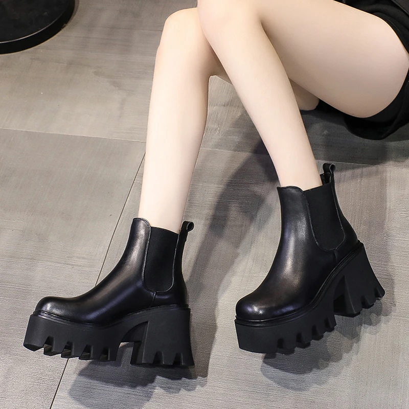 Chelsea Short Boots Women's 2022 New Sponge Cake Thick Bottom Heightened Spring and Autumn Single Boots Retro Small High Heels
Chelsea Short Boots Women's 2022 New Sponge Cake Thick Bottom Heightened Spring and Autumn Single Boots Retro Small High Heels