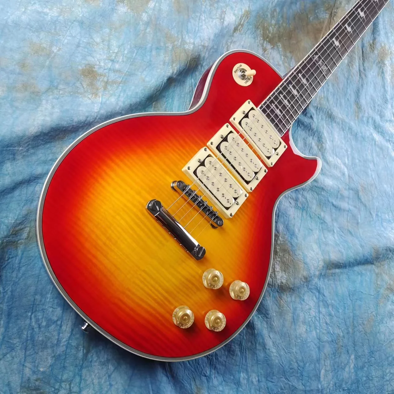 Custom Electric Guitar Cherry Day Outstanding Color Mahogany Body Ace Frehley Tiger Maple Top Rosewood Fingerboard 3 Pickups sam 
Custom Electric Guitar Cherry Day Outstanding Color Mahogany Body Ace Frehley Tiger Maple Top Rosewood Fingerboard 3 Pickups sam