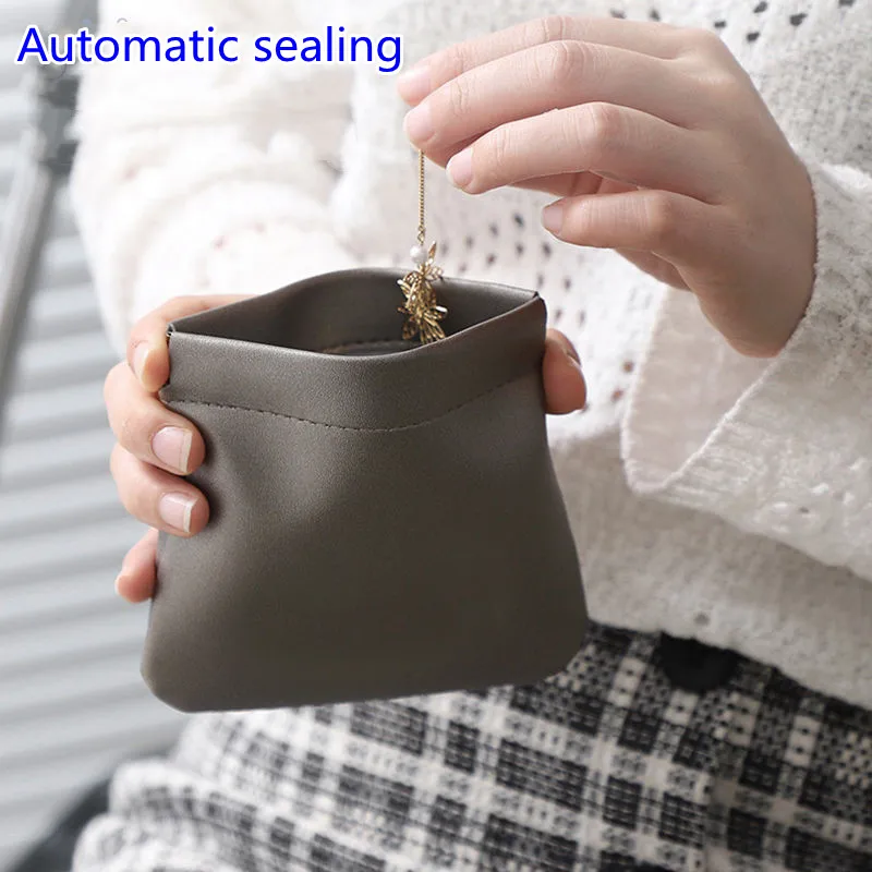 Automatic elastic portable clutch mini carry-on cosmetic bag new ins waterproof niche lipstick bag earphone key storage bag
Automatic elastic portable clutch mini carry-on cosmetic bag new ins waterproof niche lipstick bag earphone key storage bag