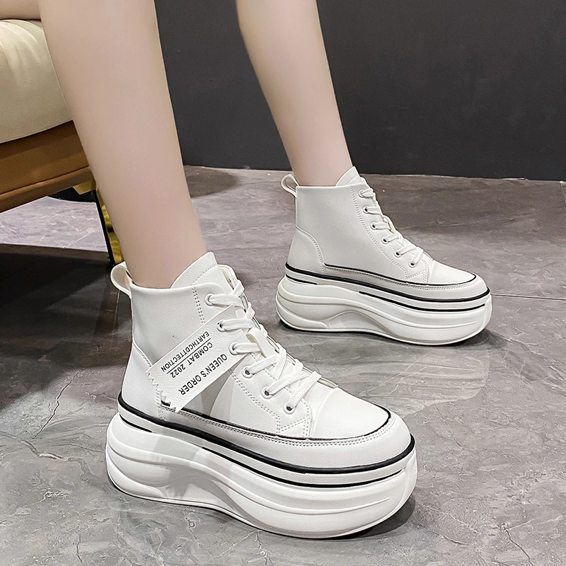 Rimocy White Chunky Platform Ankle Boots for Women PU Leather Thick Bottom Casual Shoes Woman Autumn Winter Botines Mujer 2022
Rimocy White Chunky Platform Ankle Boots for Women PU Leather Thick Bottom Casual Shoes Woman Autumn Winter Botines Mujer 2022