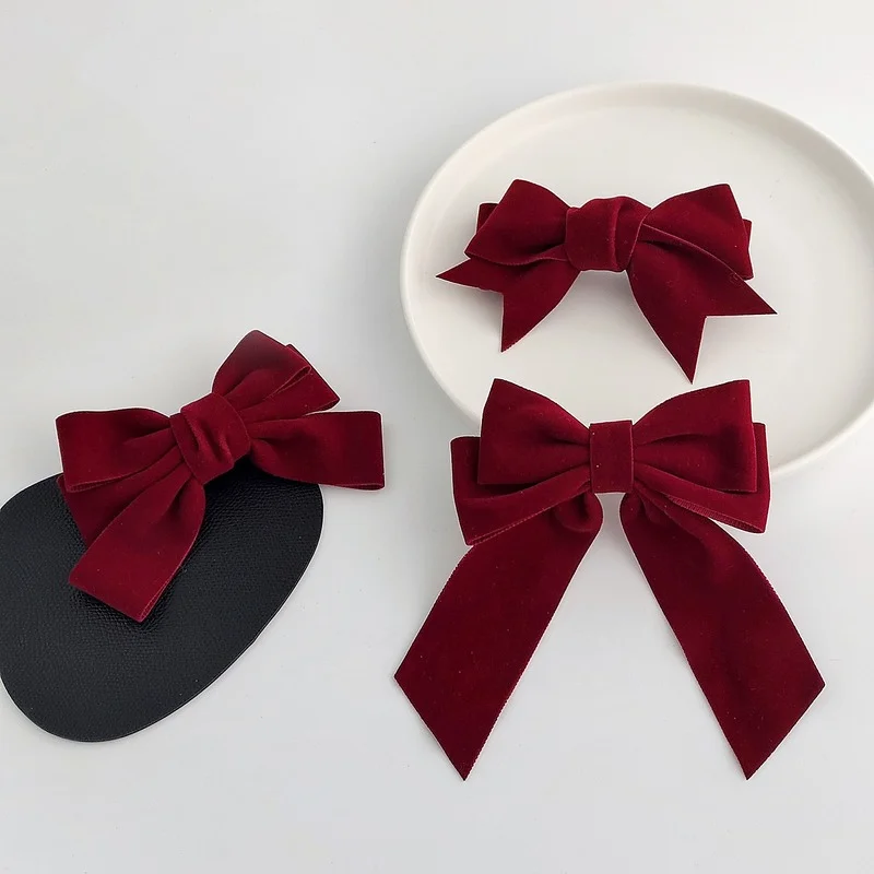 Cute Wine Red Bow Hairpin Hair Clips Fashion Retro Back Head Velvet Headdress Bow-knot Hair Accessories for Women Girls Tiara
Cute Wine Red Bow Hairpin Hair Clips Fashion Retro Back Head Velvet Headdress Bow-knot Hair Accessories for Women Girls Tiara