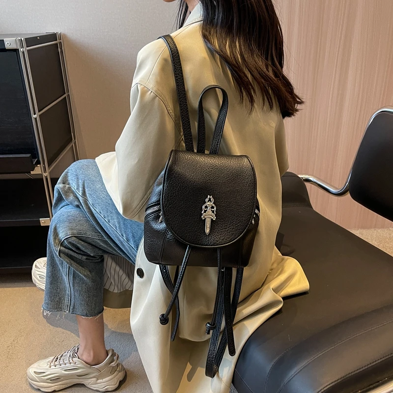 Simple Canvas Ruched Drawsting Backpacks For Women High-capacity Lady Backpack Light Weight Students Bag Big Capacity Travel Bag
Simple Canvas Ruched Drawsting Backpacks For Women High-capacity Lady Backpack Light Weight Students Bag Big Capacity Travel Bag