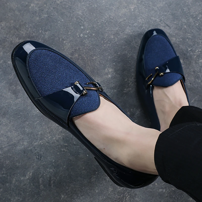 Male Comfortabl Casual Loafers 2022 New Fashion Trend Patent Leather Suede Metal Hook Decoration Daily Shoes For Men
Male Comfortabl Casual Loafers 2022 New Fashion Trend Patent Leather Suede Metal Hook Decoration Daily Shoes For Men