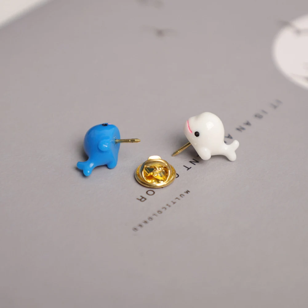 Cuff Collar Needle Anti-glare Suit Brooch Artist Jewelry Small Whale Brooch Anti Stray Light Christmas New Year Gift
Cuff Collar Needle Anti-glare Suit Brooch Artist Jewelry Small Whale Brooch Anti Stray Light Christmas New Year Gift