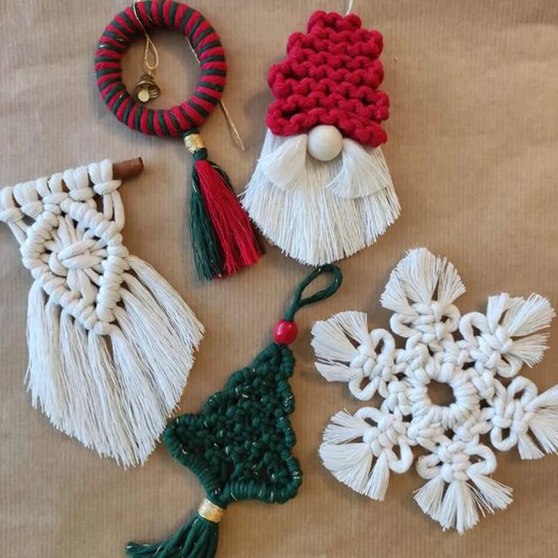 Wall Hanging Christmas Tree Decor Woven Pendant Decoration Snowflake Wooden bead Stick Christmas Decorations For Kids Baby Gift 
Wall Hanging Christmas Tree Decor Woven Pendant Decoration Snowflake Wooden bead Stick Christmas Decorations For Kids Baby Gift