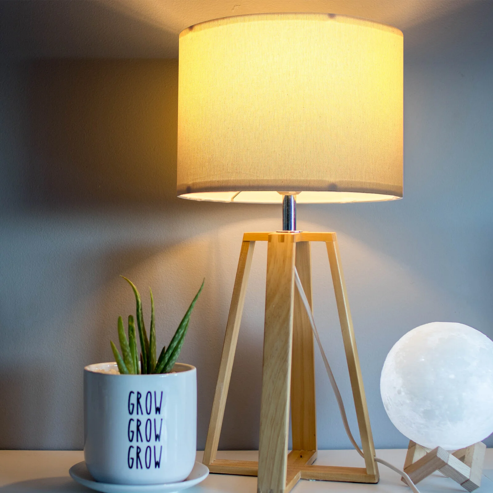Lampshade Vintage Shades Household Home Floor White Chandelierss Detachable Iron Light
Lampshade Vintage Shades Household Home Floor White Chandelierss Detachable Iron Light