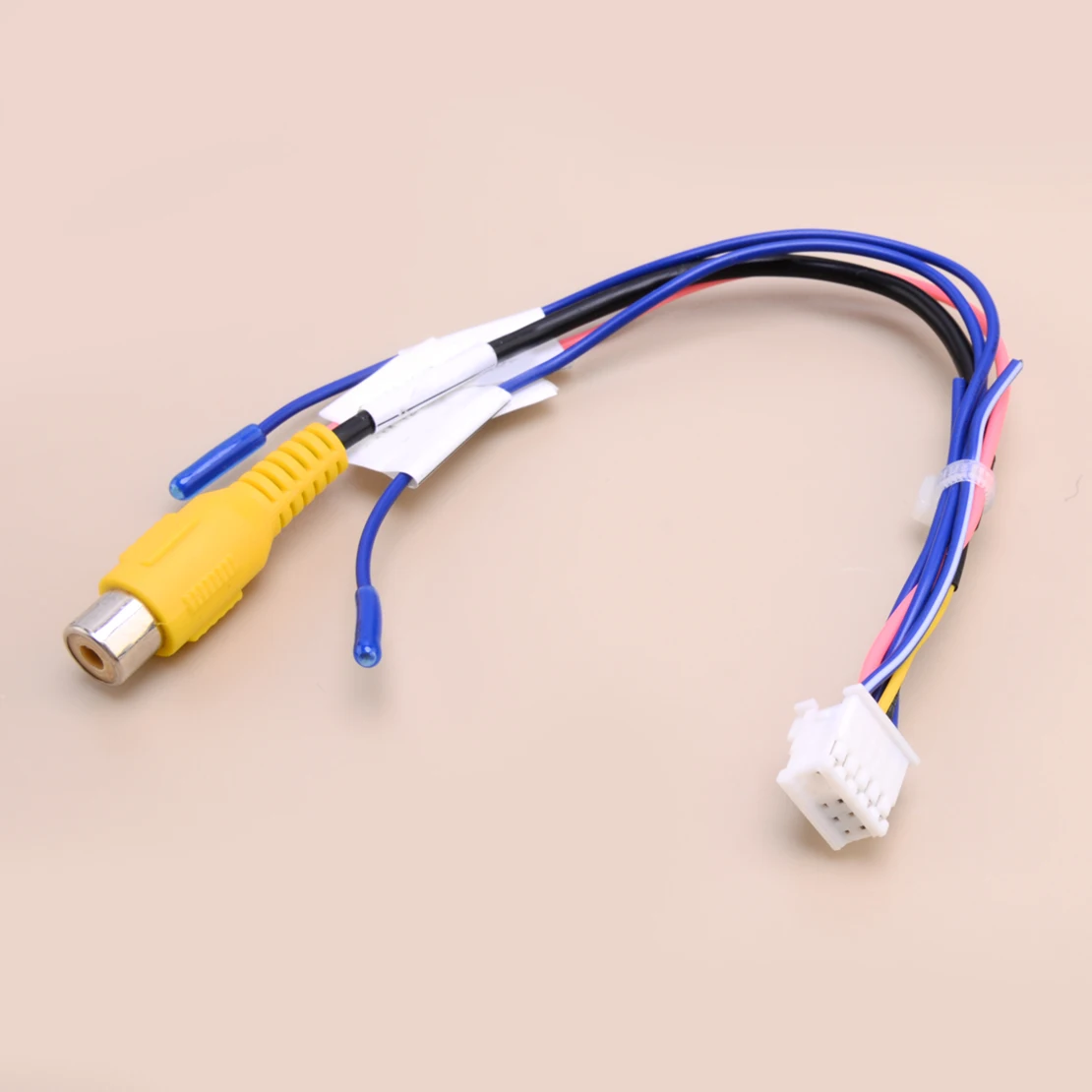 10-контактный универсальный автомобильный новый RCA кабель камеры заднего вида, адаптер проводки, разъем
10-контактный универсальный автомобильный новый RCA кабель камеры заднего вида, адаптер проводки, разъем