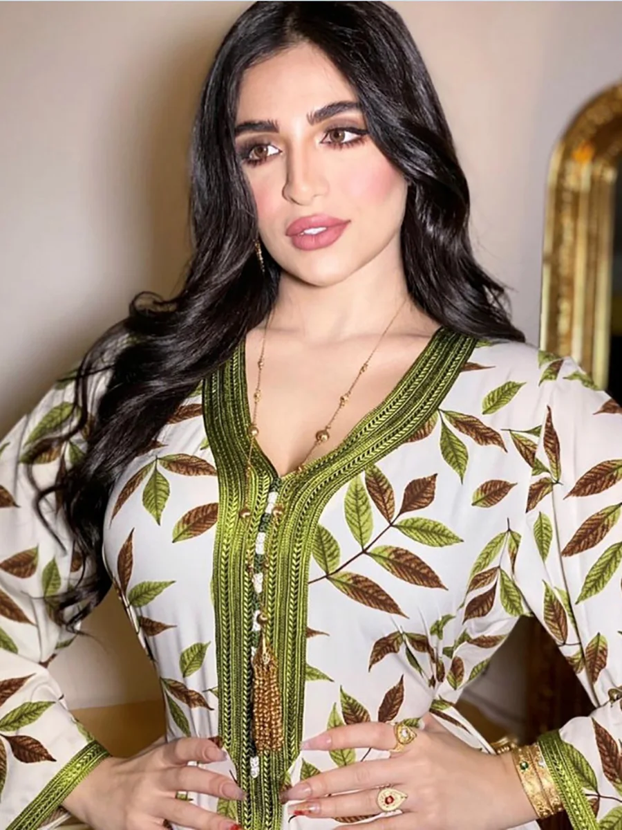 Musilm Leaf Print Abaya Dress Kaftan Jalabiya Braided Islamic Arabic Loose Abaya Dubai Gulf Middle East Mubarak Cardigan Ramadan 
Musilm Leaf Print Abaya Dress Kaftan Jalabiya Braided Islamic Arabic Loose Abaya Dubai Gulf Middle East Mubarak Cardigan Ramadan