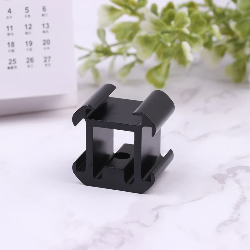 Camera Three-Head Hot Shoe Mount Adapter Dual Screws Bracket Holder for Camera LED Video Microphone Monitor Flash Light
Camera Three-Head Hot Shoe Mount Adapter Dual Screws Bracket Holder for Camera LED Video Microphone Monitor Flash Light