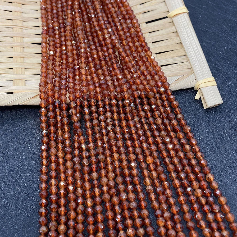 Natural Stone Beads Small Round Faceted Beads Red Agate Loose Delicate Beading Fashion Charm Bracelet Ladies Jewelry Making
Natural Stone Beads Small Round Faceted Beads Red Agate Loose Delicate Beading Fashion Charm Bracelet Ladies Jewelry Making