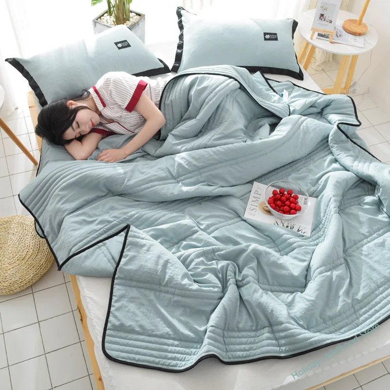 Summer Air Condition Quilt Thin Stripe Lightweight Comforter Full Queen Breathable Sofa Office Bed Travel Quilts Throw Blanket
Summer Air Condition Quilt Thin Stripe Lightweight Comforter Full Queen Breathable Sofa Office Bed Travel Quilts Throw Blanket