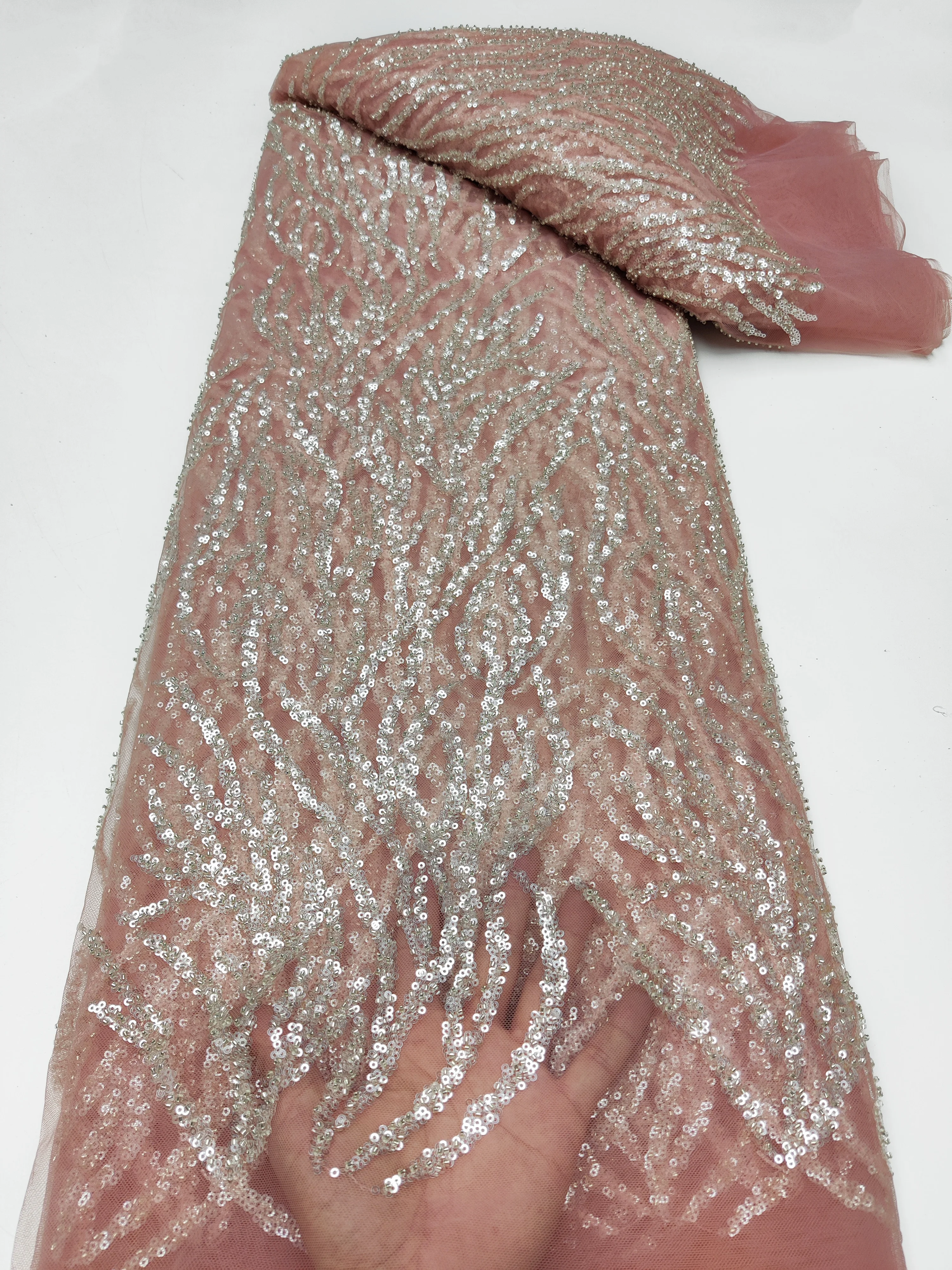 New Arrival Groom Beaded Sequins Lace Fabric for African Nigerian Woman Dress 5Yards Sewing Fabric Wedding Dress 5047B
New Arrival Groom Beaded Sequins Lace Fabric for African Nigerian Woman Dress 5Yards Sewing Fabric Wedding Dress 5047B