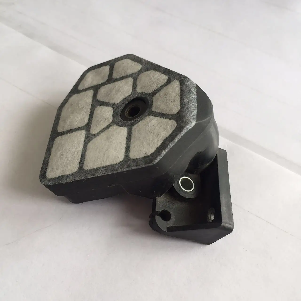 For PARTNER Chainsaw P350S Air Filter Replacement Plastic Garden Equipment Attachment Repair Assembly Practical
For PARTNER Chainsaw P350S Air Filter Replacement Plastic Garden Equipment Attachment Repair Assembly Practical