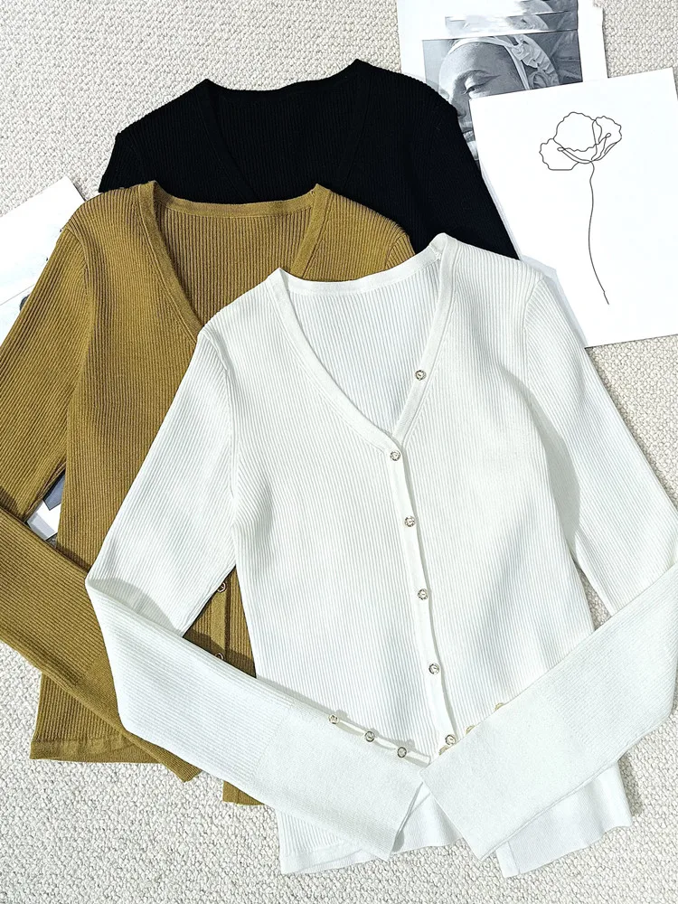 Women Sweater Cuffs Hollow Out Solid Slim Fit V-neck Long Sleeve Single Breasted Temperament Knitwear Tops Casual
Women Sweater Cuffs Hollow Out Solid Slim Fit V-neck Long Sleeve Single Breasted Temperament Knitwear Tops Casual