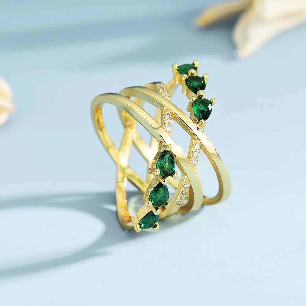 European and American cross-border ebay AliExpress wish European and American popular creative ring female copper inlaid colored
European and American cross-border ebay AliExpress wish European and American popular creative ring female copper inlaid colored