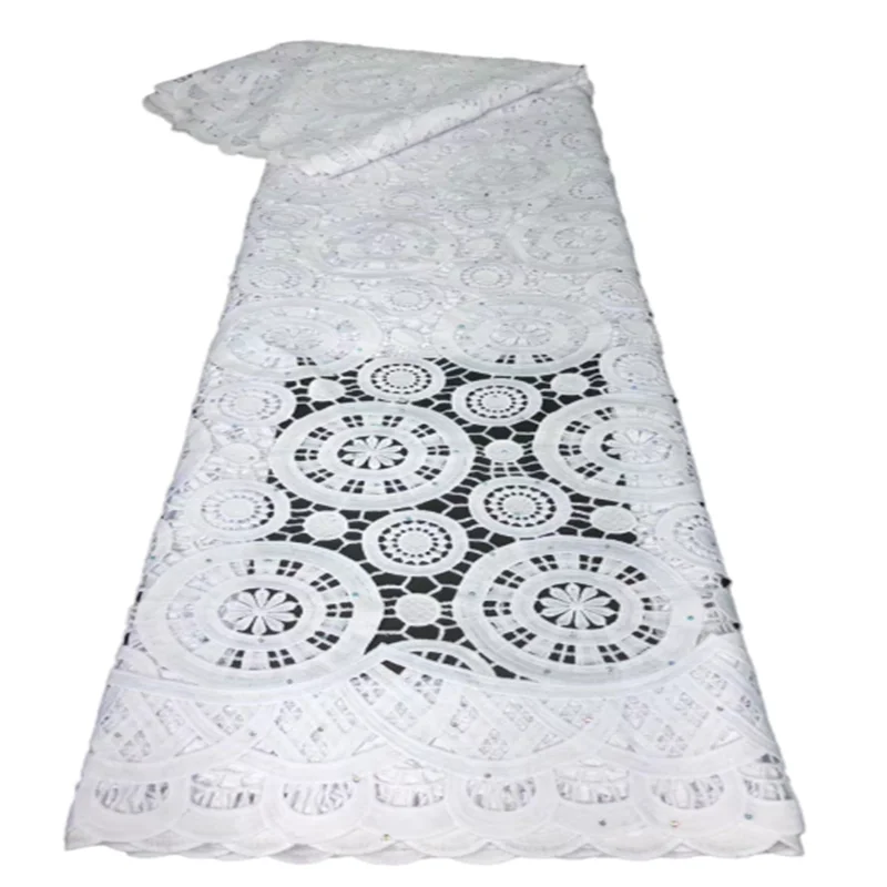 Newest Nigerian African Cotton Lace Fabric 2020 Cheap High Quality Swiss Voile Lace Punch Cotton For Wedding Dress
Newest Nigerian African Cotton Lace Fabric 2020 Cheap High Quality Swiss Voile Lace Punch Cotton For Wedding Dress