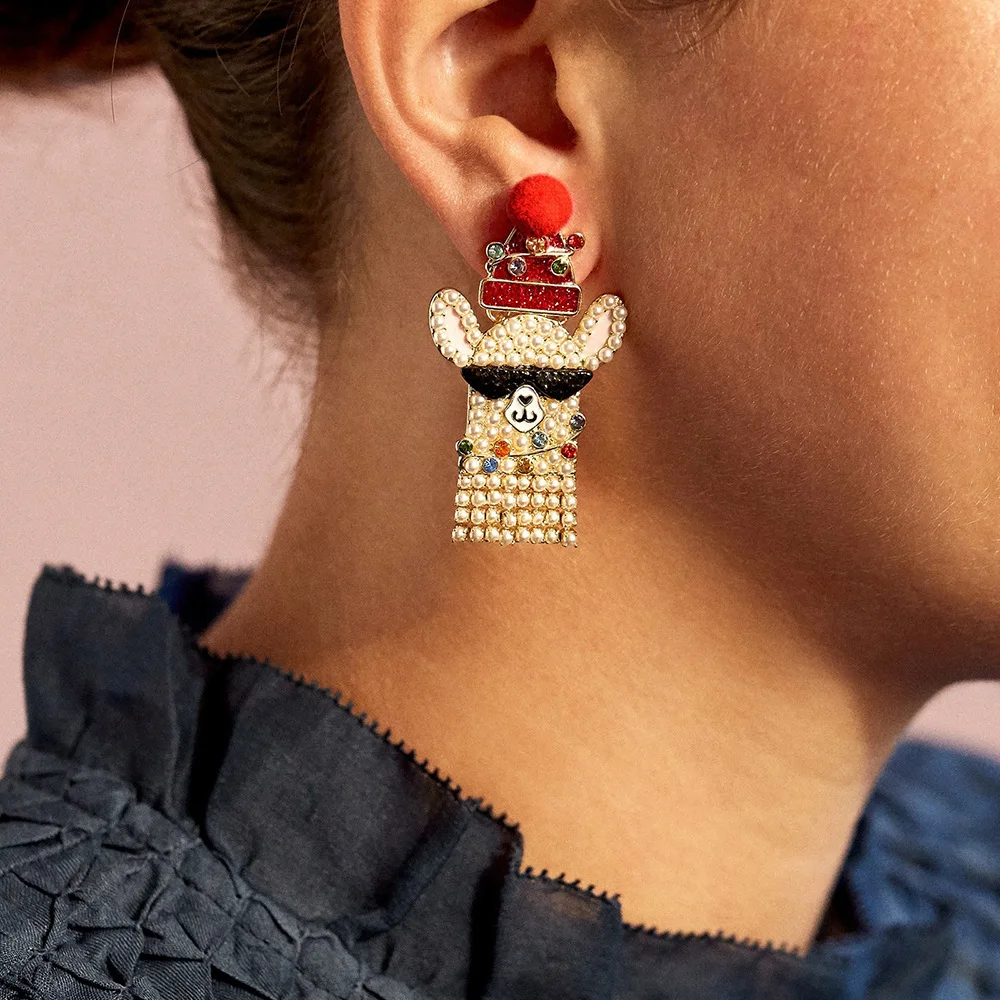 Lovely Christmas Sheep Shaped Earring Pearl Cartoon Rhinestone Drop Earrings for Women Girls Party New Year Jewelry Gifts
Lovely Christmas Sheep Shaped Earring Pearl Cartoon Rhinestone Drop Earrings for Women Girls Party New Year Jewelry Gifts