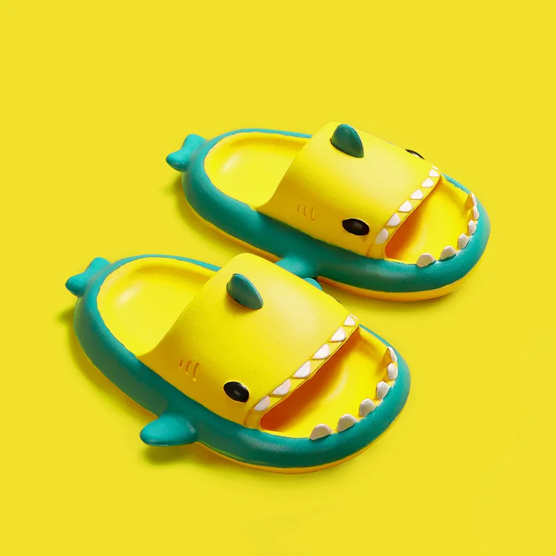 Three-dimensional Kawii Shark Sandals Children Slippers Summer Home Furnishing Parent-child Non-slip Soft Bottom Baby Slippers
Three-dimensional Kawii Shark Sandals Children Slippers Summer Home Furnishing Parent-child Non-slip Soft Bottom Baby Slippers
