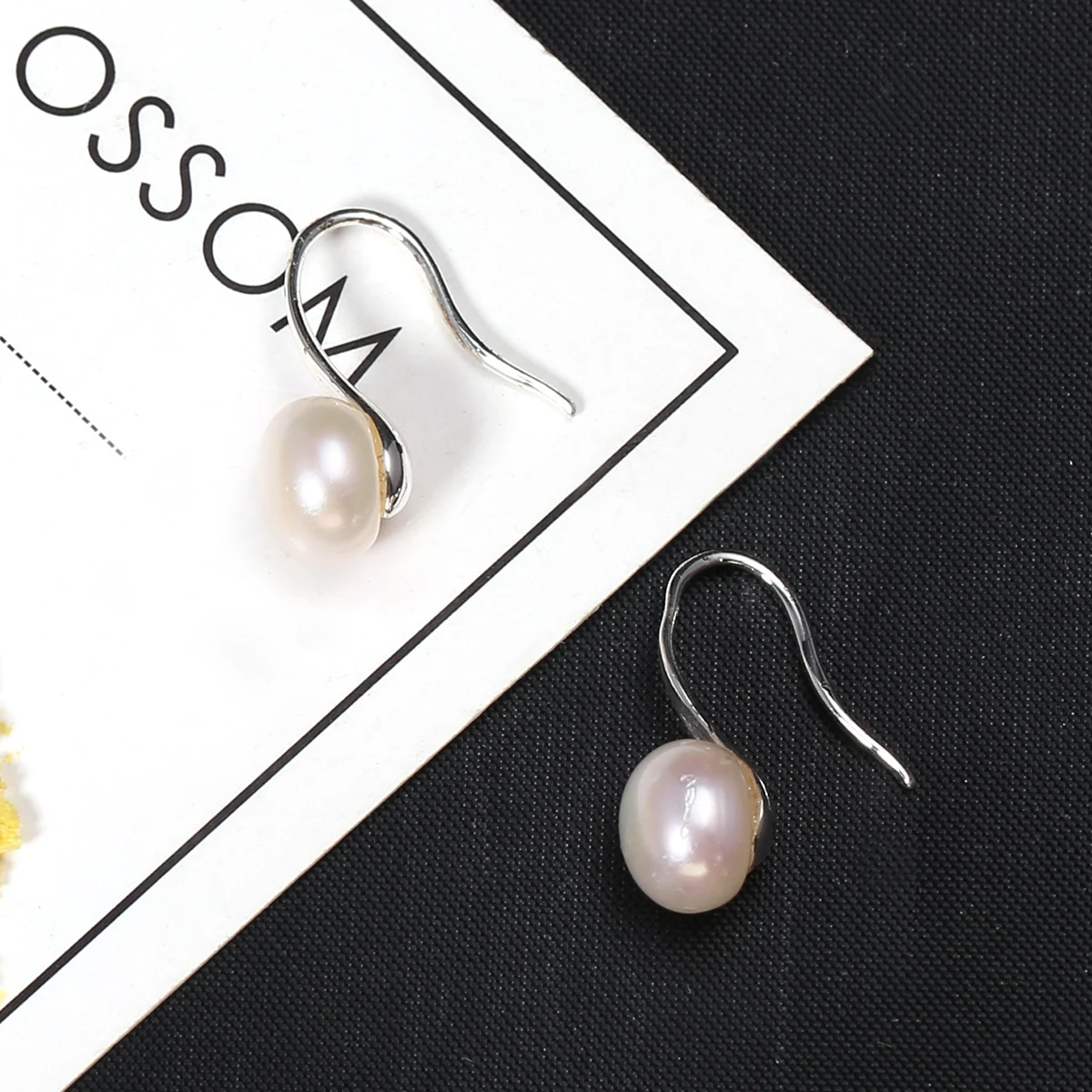 Fine Natural White Pearl Stud Earrings Oval Drop Sliver Color Alloy Earring for Women Reiki Healing Party Jewelry Gifts
Fine Natural White Pearl Stud Earrings Oval Drop Sliver Color Alloy Earring for Women Reiki Healing Party Jewelry Gifts