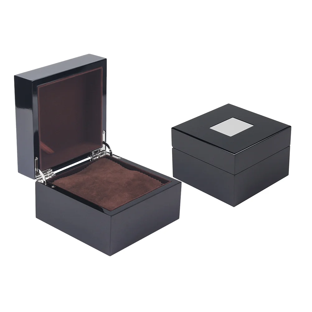 1pc Watch Box Superior Quality Black Varnish Watch Dispplay Case Showcase Storage Organizer for Men
1pc Watch Box Superior Quality Black Varnish Watch Dispplay Case Showcase Storage Organizer for Men