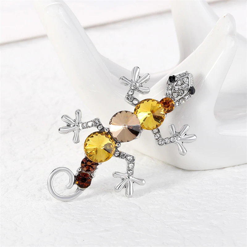 Fashion Creative Personalized Lizard Animal Brooch Alloy Rhinestone Cartoon Gecko Brooch Corsage Vintage Style Accessories
Fashion Creative Personalized Lizard Animal Brooch Alloy Rhinestone Cartoon Gecko Brooch Corsage Vintage Style Accessories