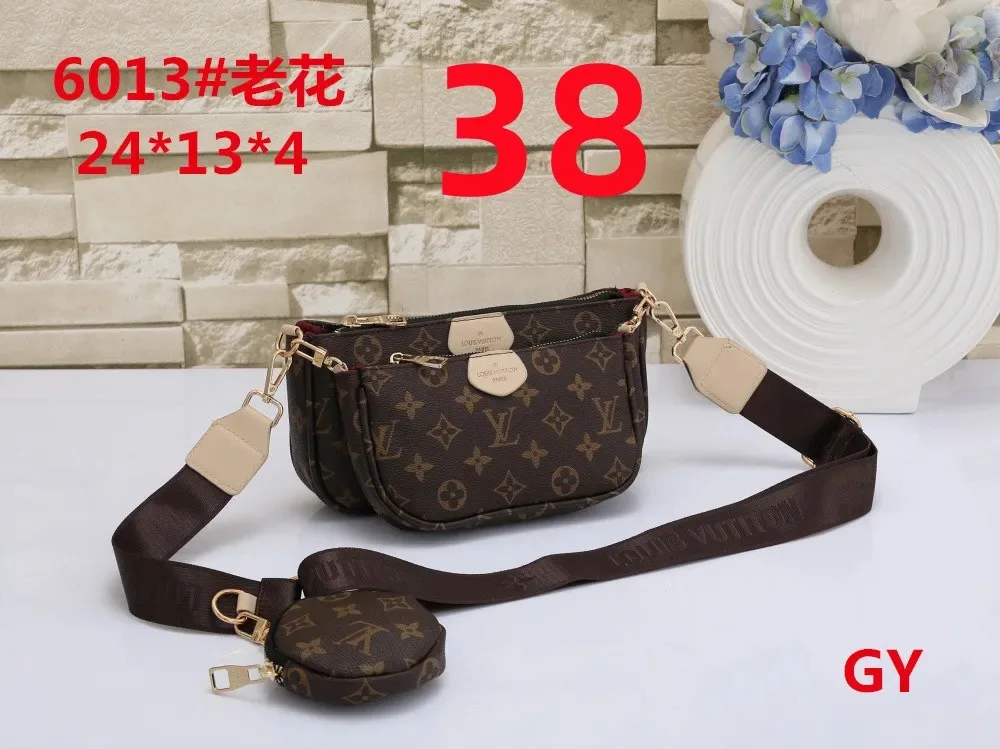 Men and Women Leather Medium Large Handbag Shoulder Bags Large Capacity Ladies Single Shoulder Bag Crossbody Bag Wallet B56
Men and Women Leather Medium Large Handbag Shoulder Bags Large Capacity Ladies Single Shoulder Bag Crossbody Bag Wallet B56
