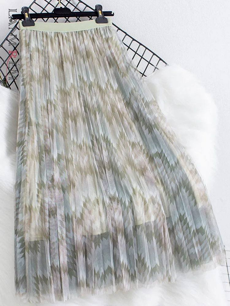 LANMREM Women Geometric Print Mesh Mid-calf Skirt A-line Elastic High Waist Slim Fit 2022 Summer Fashion Clothing 2I613
LANMREM Women Geometric Print Mesh Mid-calf Skirt A-line Elastic High Waist Slim Fit 2022 Summer Fashion Clothing 2I613