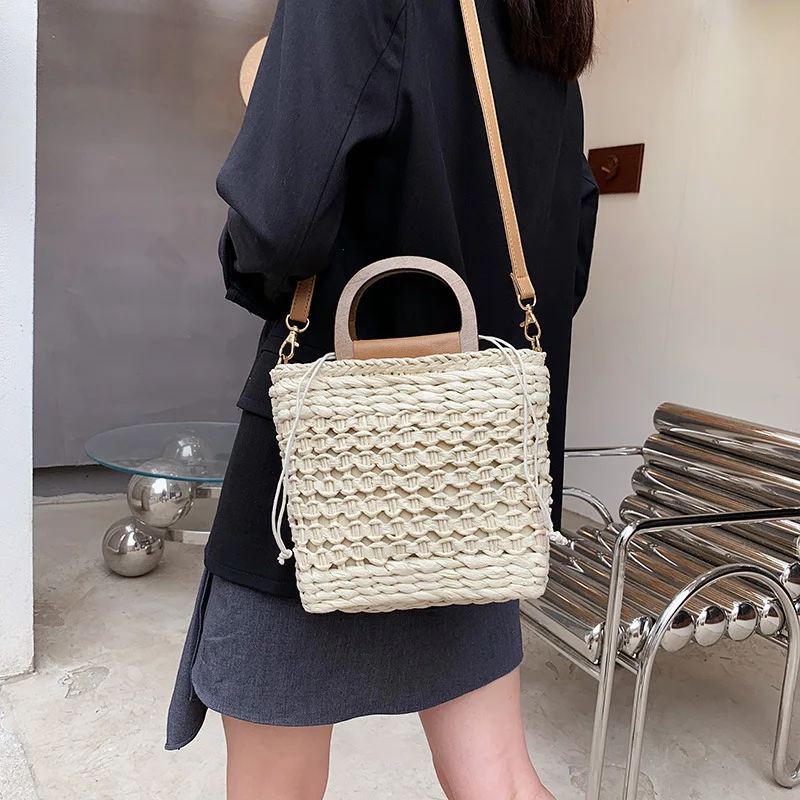 2022 Hot sale Summer Handmade Bags for Women Beach Weaving Ladies Woven Bag Beach Bags Casual Lady Totes Shopping Handbag
2022 Hot sale Summer Handmade Bags for Women Beach Weaving Ladies Woven Bag Beach Bags Casual Lady Totes Shopping Handbag