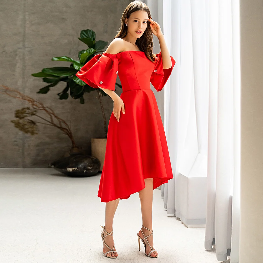 High Low A-line Red Evening Party Dresses Boat Neck Satin Prom Gown Tea Length Off the Shoulder Puff Shot Sleeve Evening Gown
High Low A-line Red Evening Party Dresses Boat Neck Satin Prom Gown Tea Length Off the Shoulder Puff Shot Sleeve Evening Gown