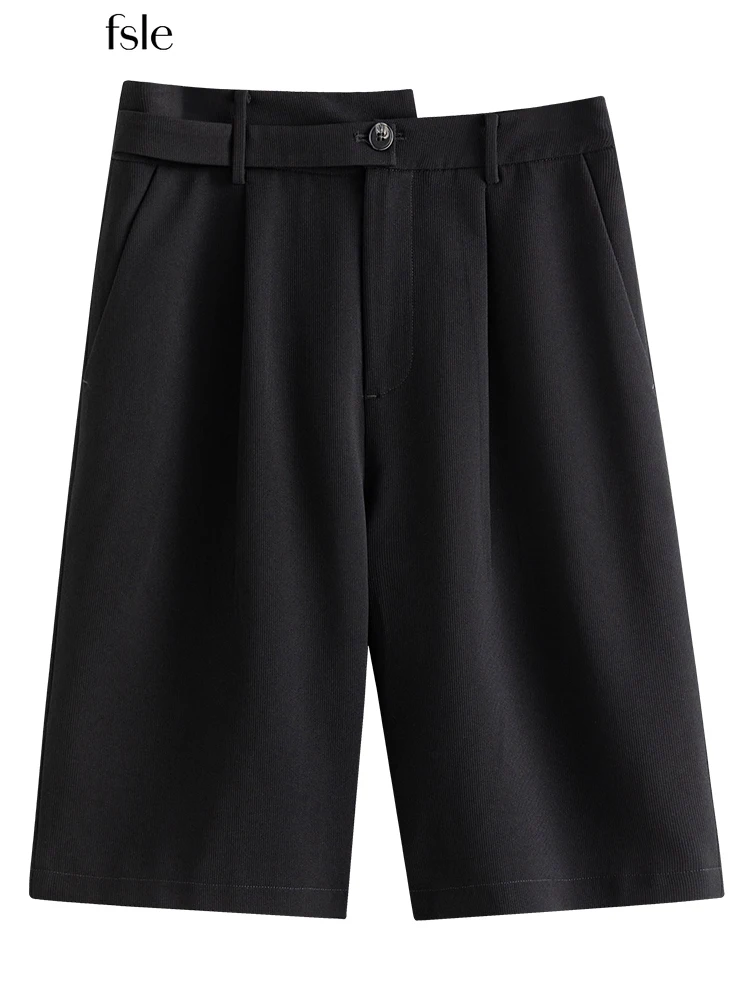 FSLE Women Suit Shorts Asymmetric Waistband Black Five-point Suit Pants Women Casual Knee Length 2022 Autumn Loose Shorts
FSLE Women Suit Shorts Asymmetric Waistband Black Five-point Suit Pants Women Casual Knee Length 2022 Autumn Loose Shorts