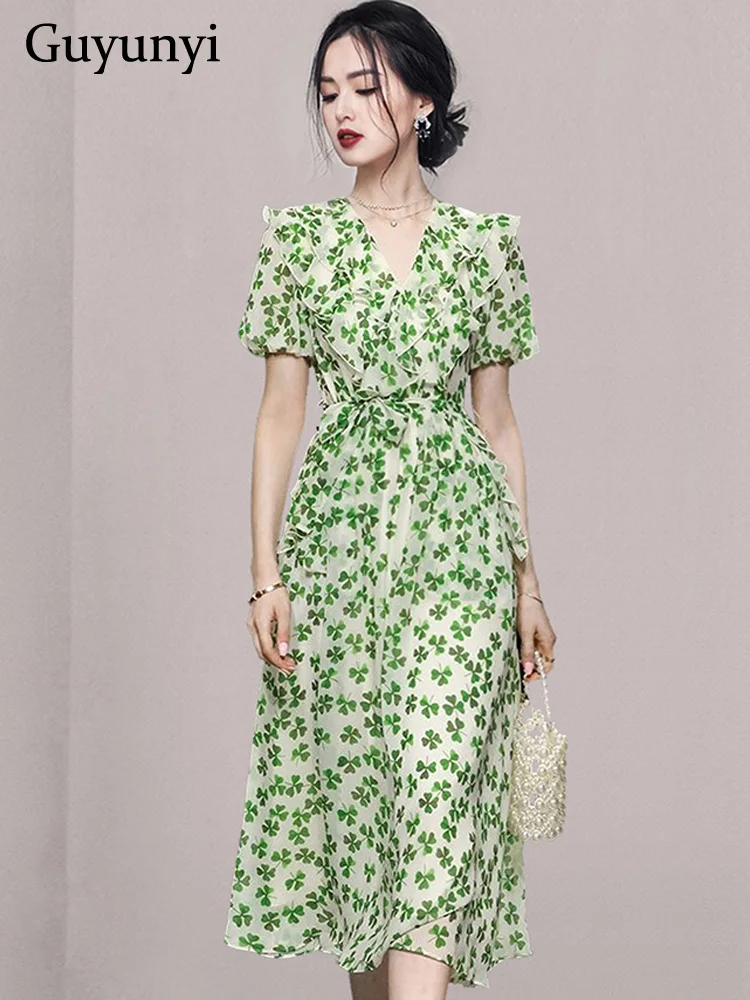 Elegant Fashion Vintage Dress 2022 Summer Floral V-Neck Flounced Edge Puff Sleeve High Waist Line Temperament Women's Dresses
Elegant Fashion Vintage Dress 2022 Summer Floral V-Neck Flounced Edge Puff Sleeve High Waist Line Temperament Women's Dresses