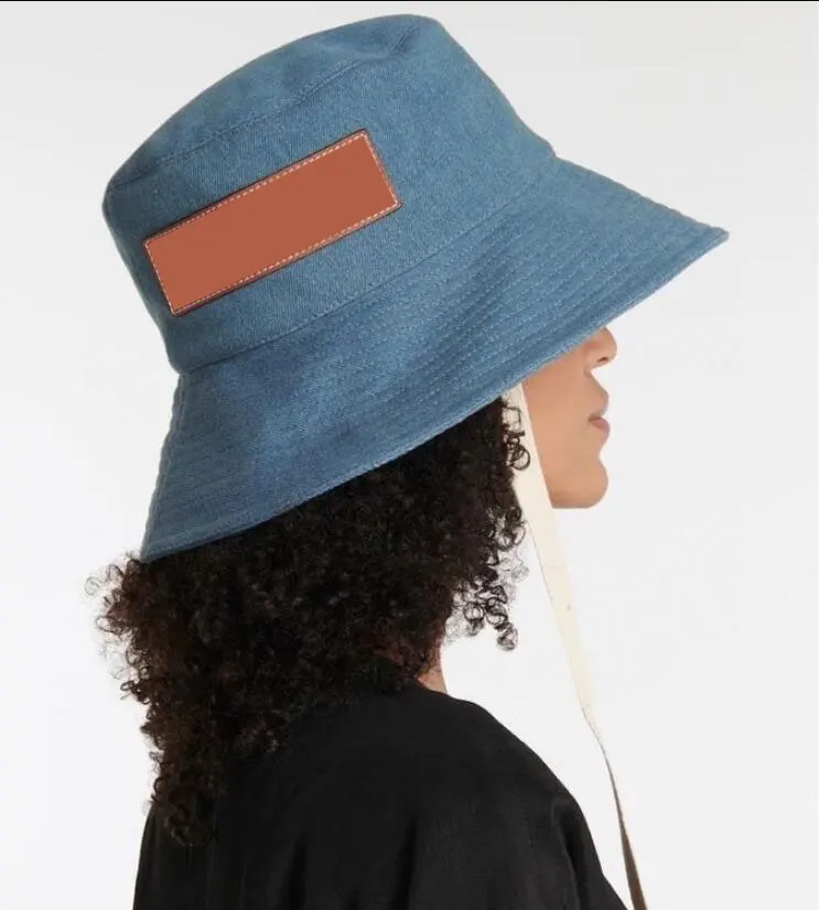126415 Fashion Classic Design Summer New Pattern on Vacation Streamer Cowboy Fisherman Hat Leisure Sun Hat
126415 Fashion Classic Design Summer New Pattern on Vacation Streamer Cowboy Fisherman Hat Leisure Sun Hat