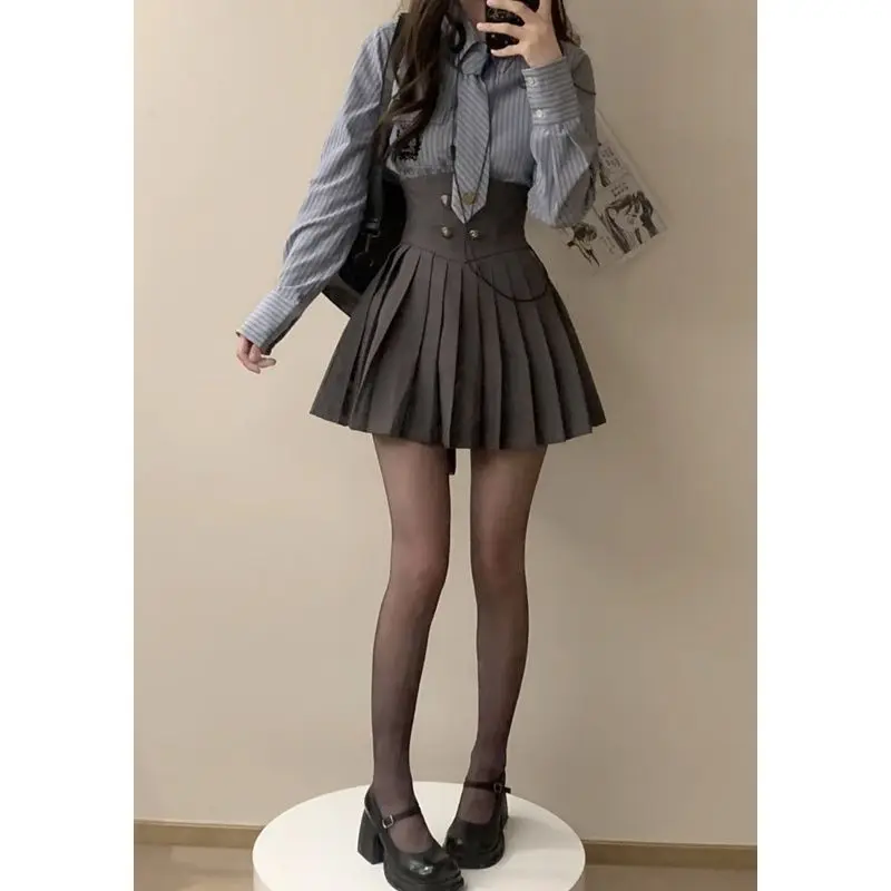 Pure Desire Style JK Короткий серый костюм-пальто, рубашка с высокой талией, юбка, комплект из трех предметов в западном стиле
Pure Desire Style JK Короткий серый костюм-пальто, рубашка с высокой талией, юбка, комплект из трех предметов в западном стиле