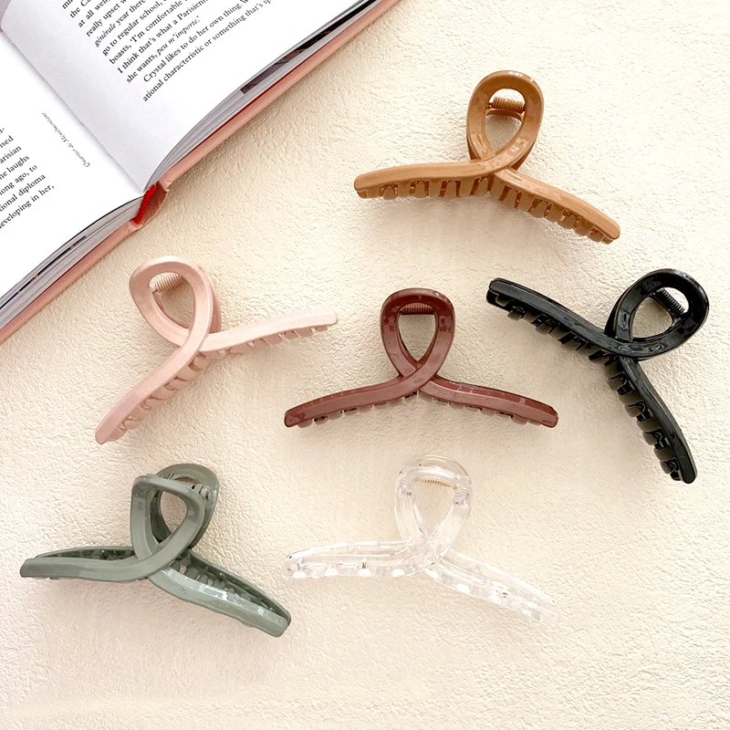 Vintage Cross Hair Claws For Women Girls Transparent Solid Color Hair Claw Simple All-match Hair Clip Bath Make up Headwear
Vintage Cross Hair Claws For Women Girls Transparent Solid Color Hair Claw Simple All-match Hair Clip Bath Make up Headwear