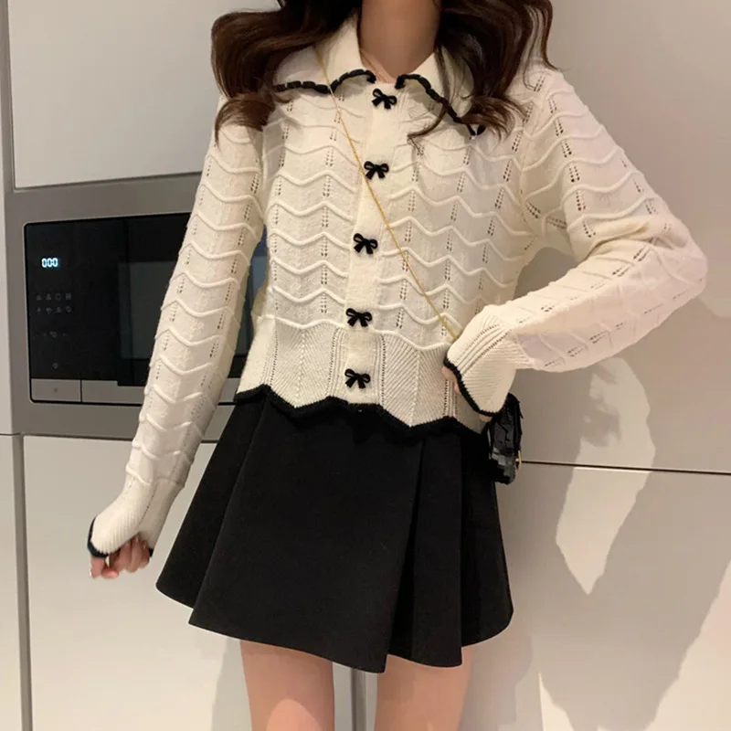 WDMSNA Single Breasted Sweater Women Autumn Korean Chic Hollow Out Slim Waist Woman Sweaters Bow Knot Sweet Knit Cardigan
WDMSNA Single Breasted Sweater Women Autumn Korean Chic Hollow Out Slim Waist Woman Sweaters Bow Knot Sweet Knit Cardigan